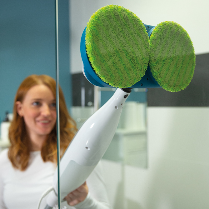 Livington Steam Twister mit 2 rotierenden Reinigungspads